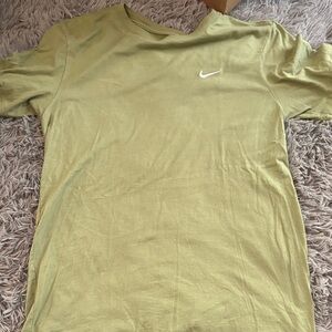 Nike Men's Olive Short Sleeve Tee
